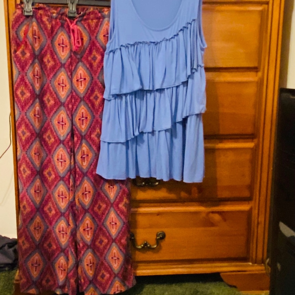 Cute outfit palazzo pants and top